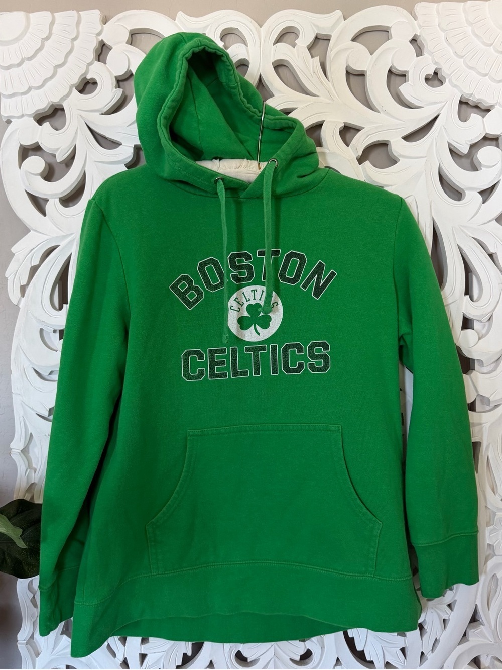 Fanatics women’s Boston Celtics‎ Green Pullover Hoodie